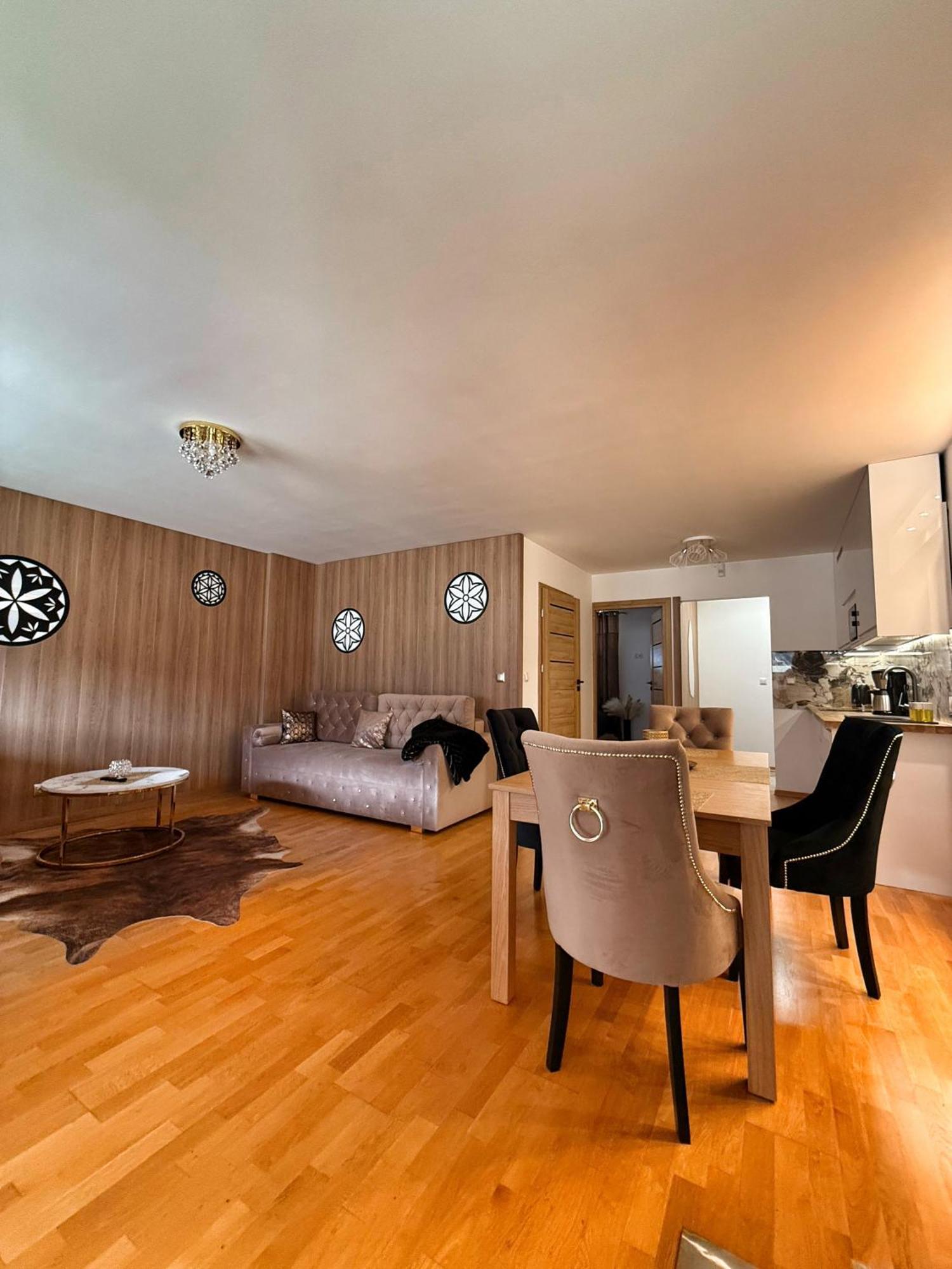 Apartment Karmelovy- Viva Pod Giewontem Zakopane